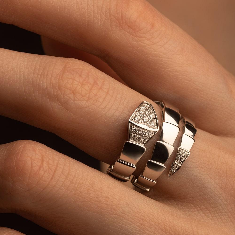 Кольцо из золота с бриллиантами 921598Б