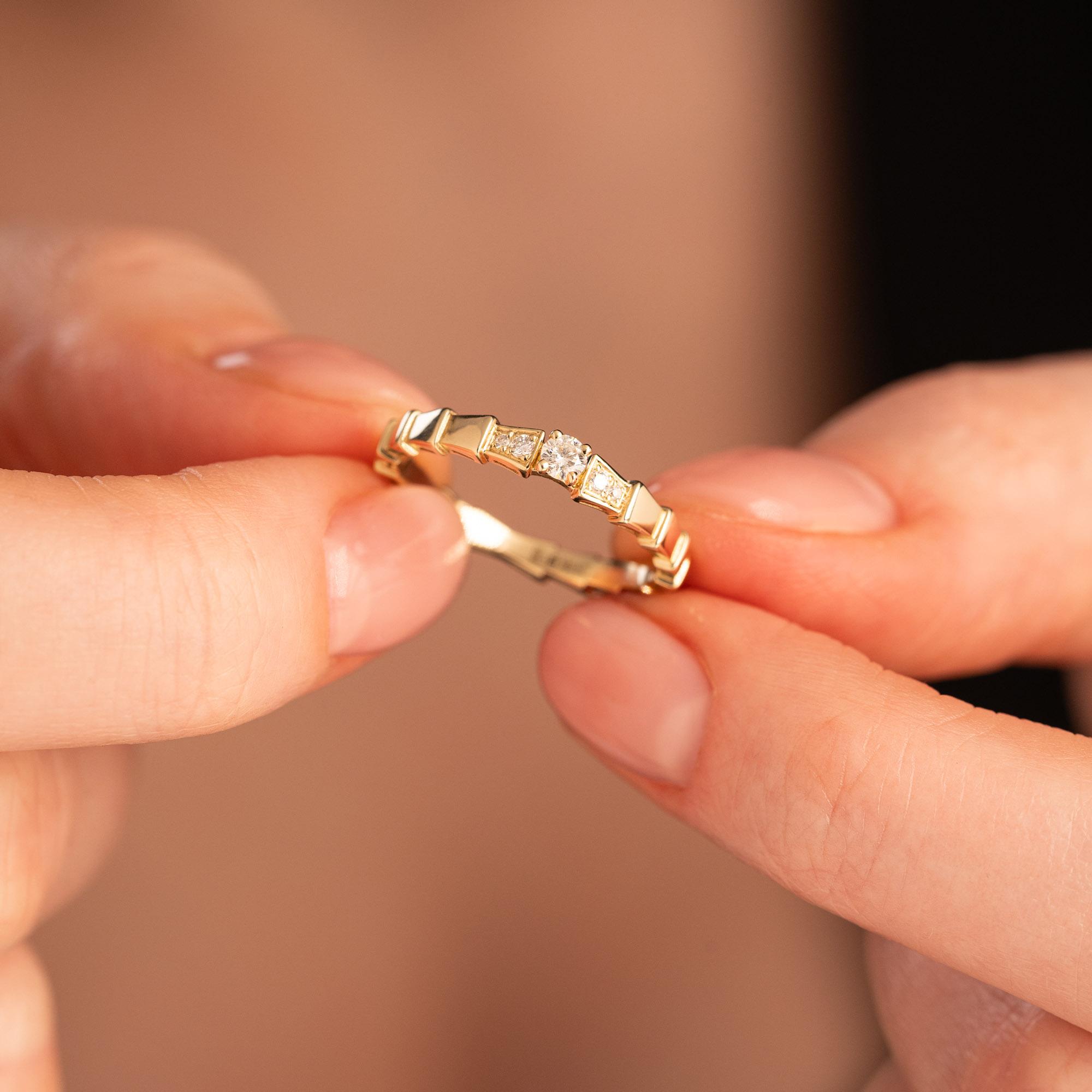 Кольцо из желтого золота с бриллиантами 931507-3Б