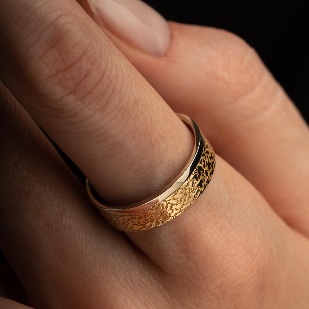 Кольцо из желтого и белого золота 585 пробы 931808