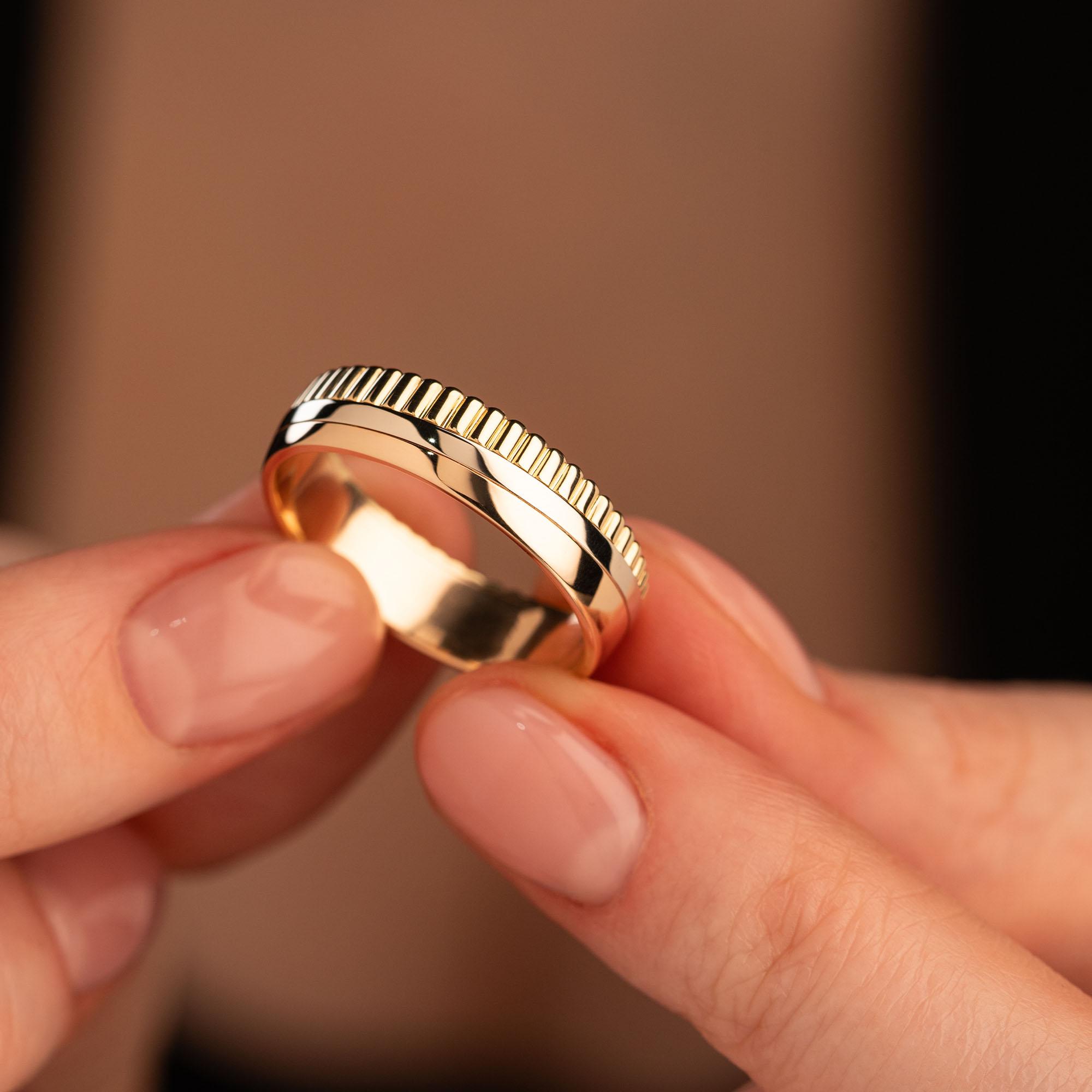 Обручальное кольцо 9111012