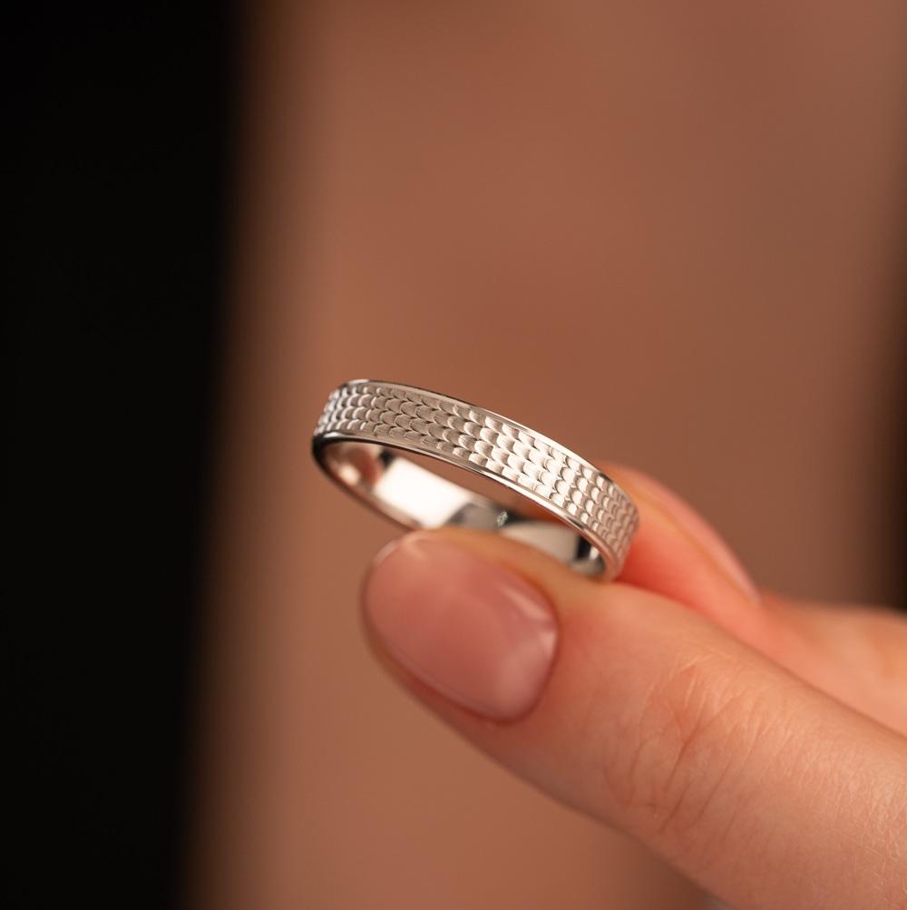 Обручальное кольцо из белого золота 510-000-1012