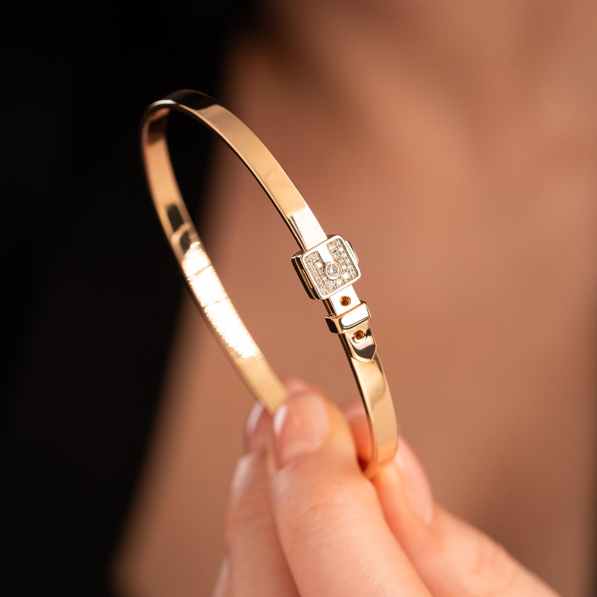 Браслет из золота в виде ремешка с бриллиантами 915947Б