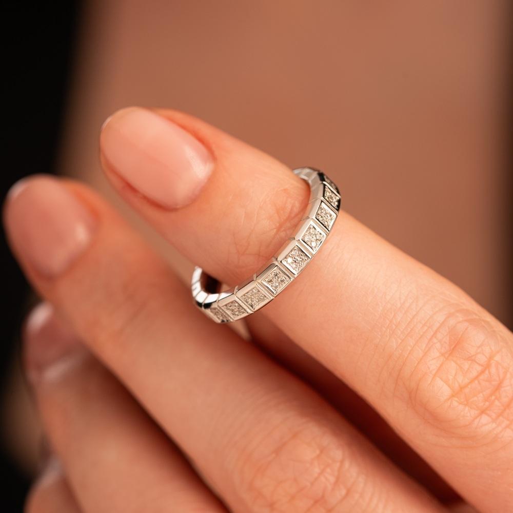 Кольцо из золота с бриллиантами 921285Б