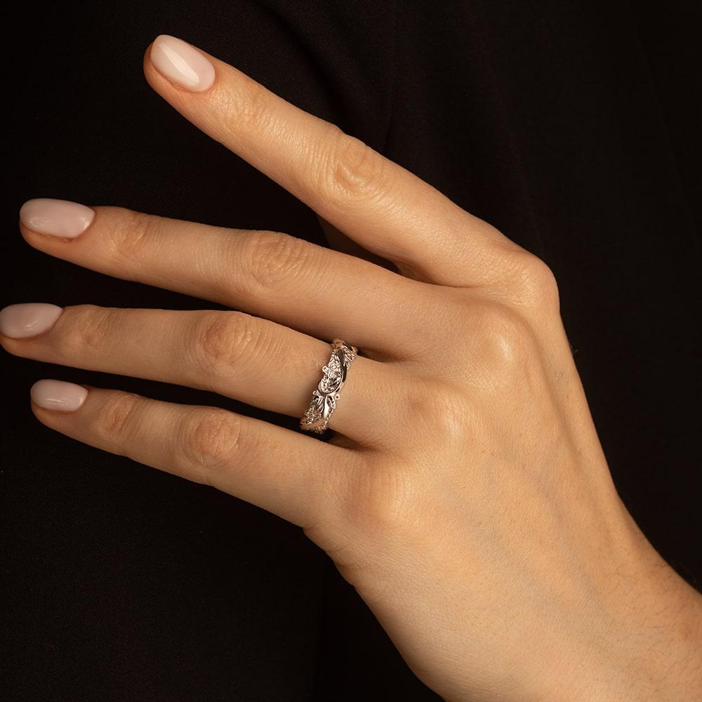 Кольцо из золота с бриллиантами 921667Б