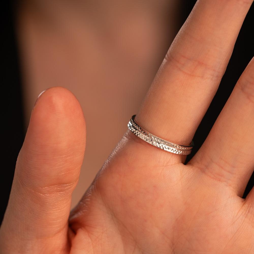 Обручальное кольцо из белого золота 510-000-1020