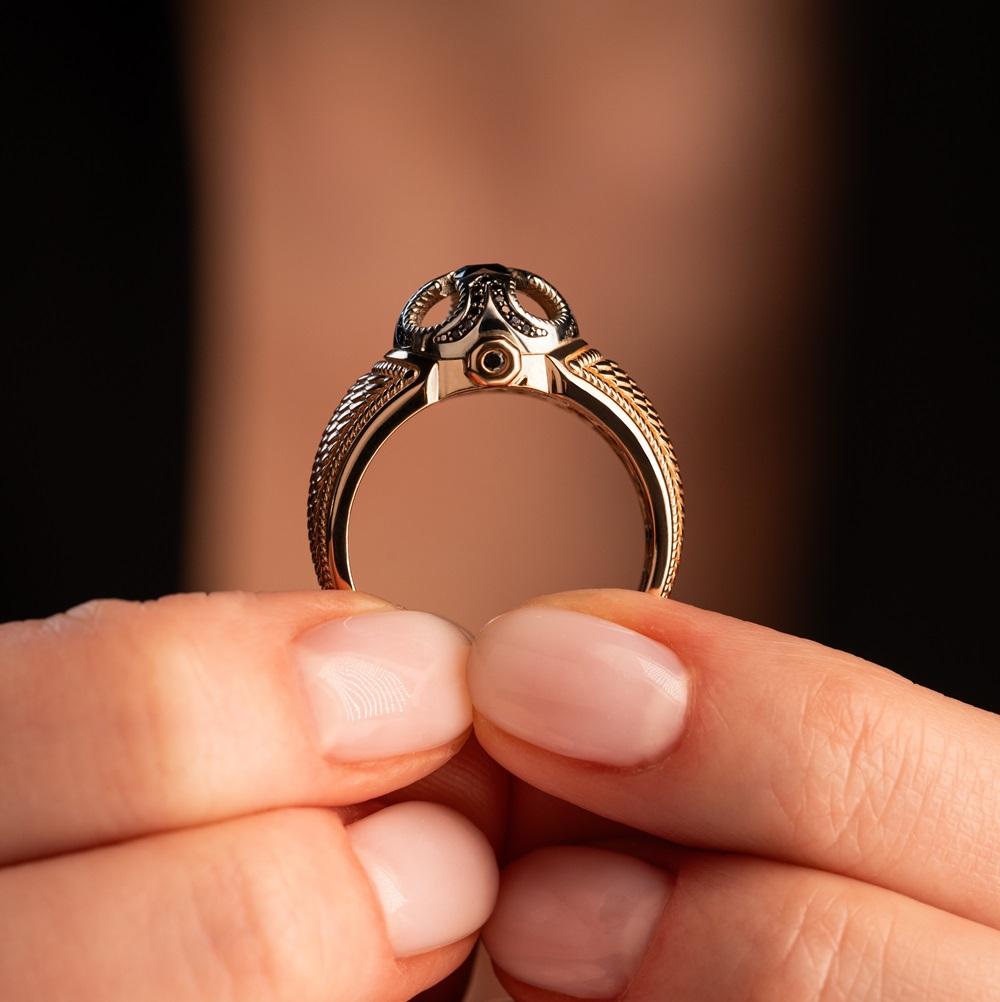 Кольцо с черными бриллиантами 911919ЧБ