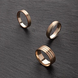 Обручальное кольцо из золота (синтеринг) 490-000-456