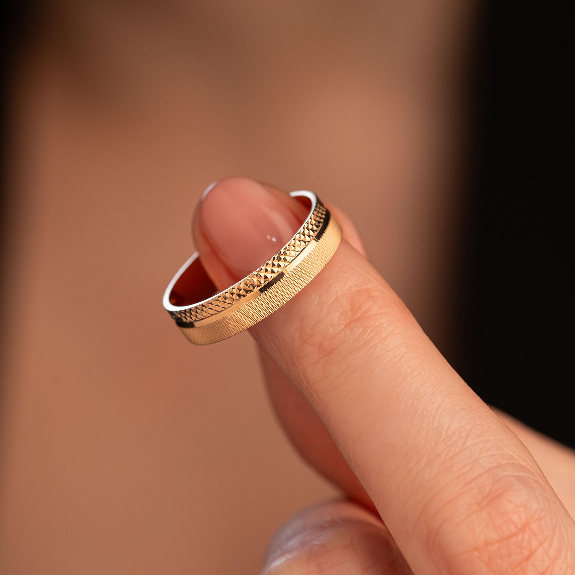 Обручальное кольцо из красного золота  500-000-1022