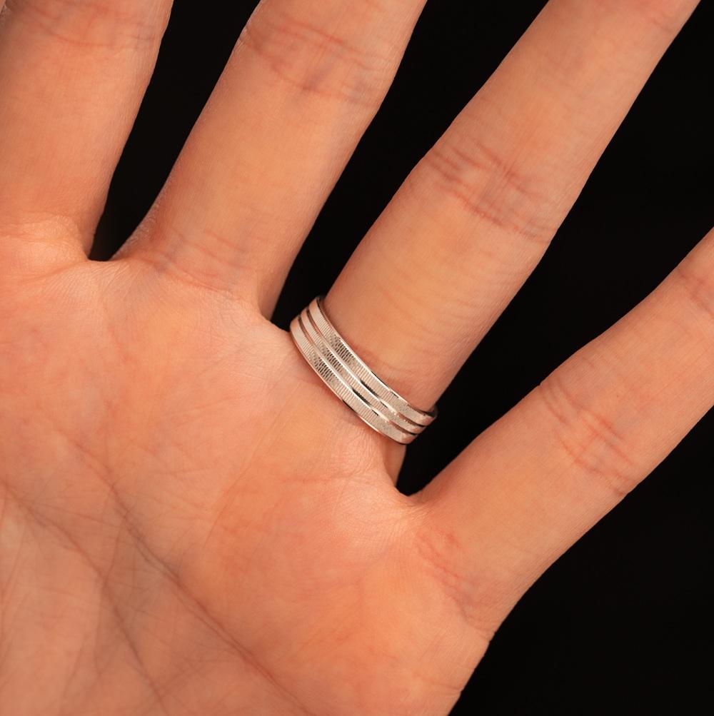 Обручальное кольцо из белого золота 510-000-1019