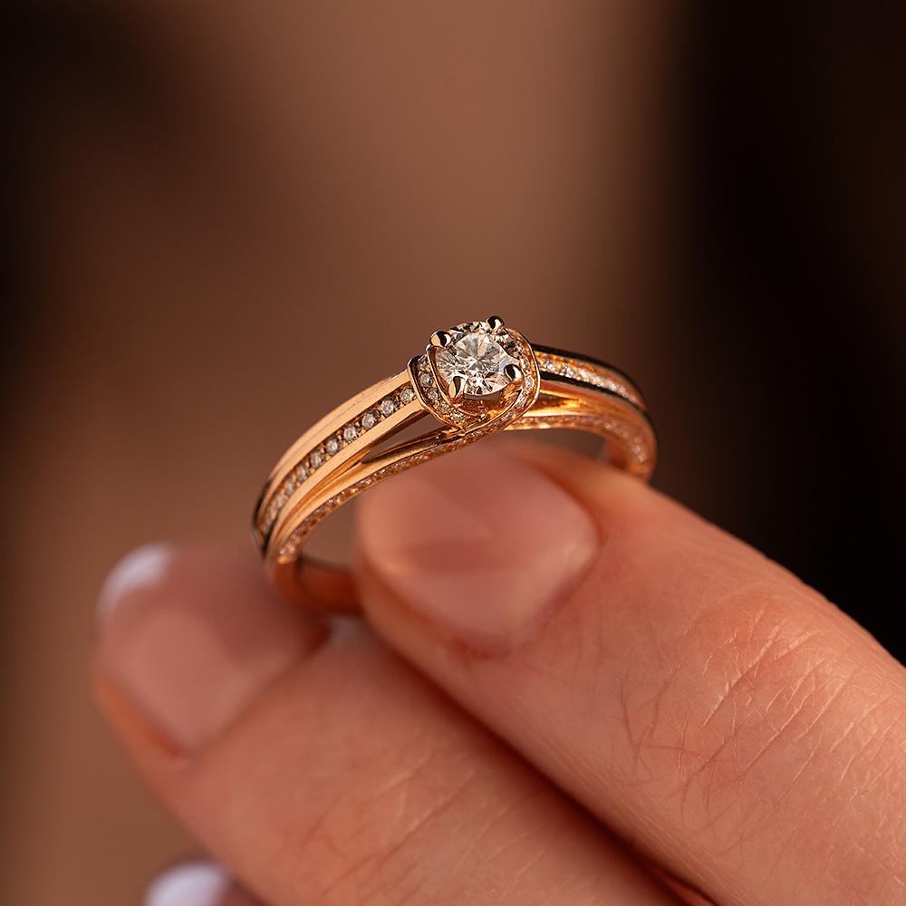 Кольцо из золота с бриллиантами 911427Б