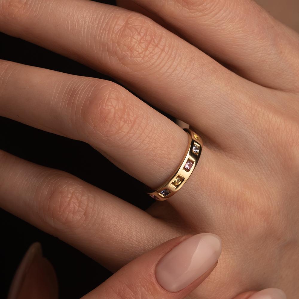 Кольцо из желтого золота 585 пробы с сапфирами 931767К