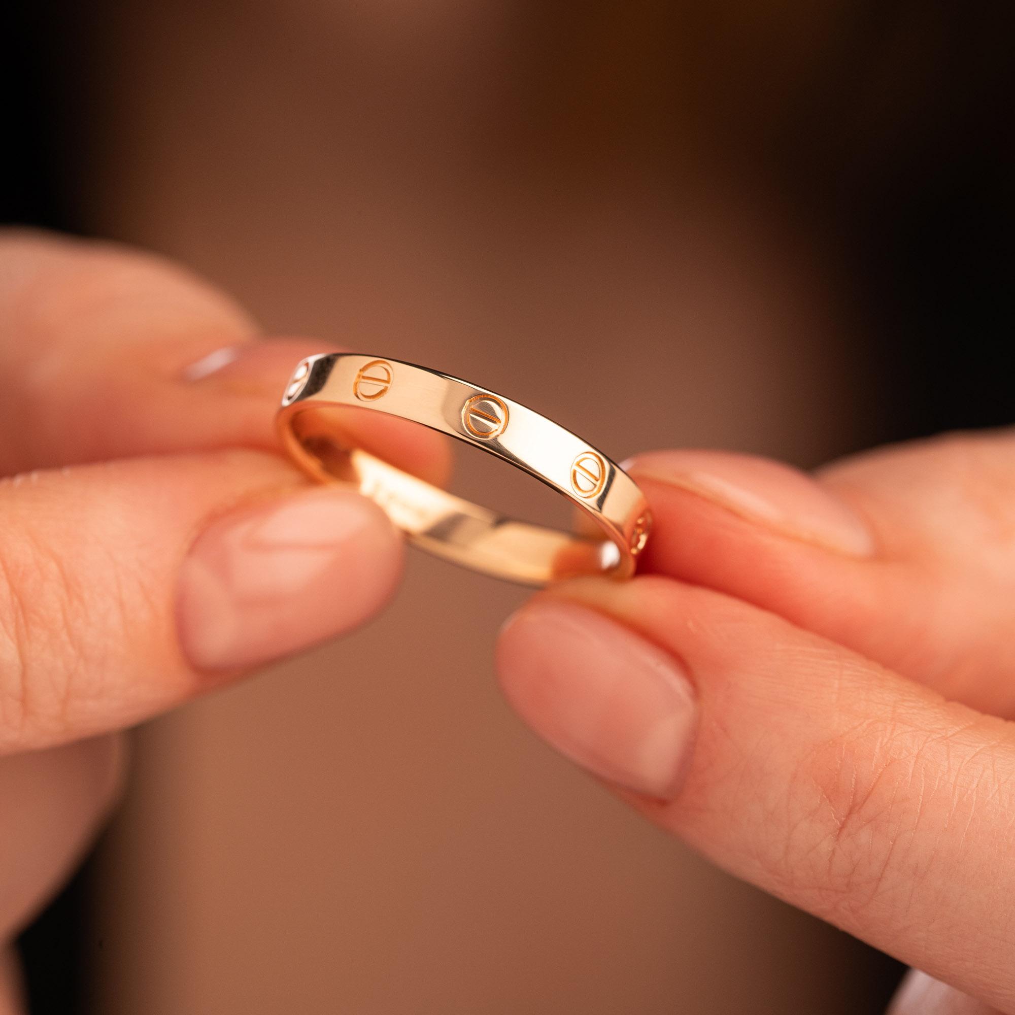 Обручальное кольцо из красного золота 700-000-281