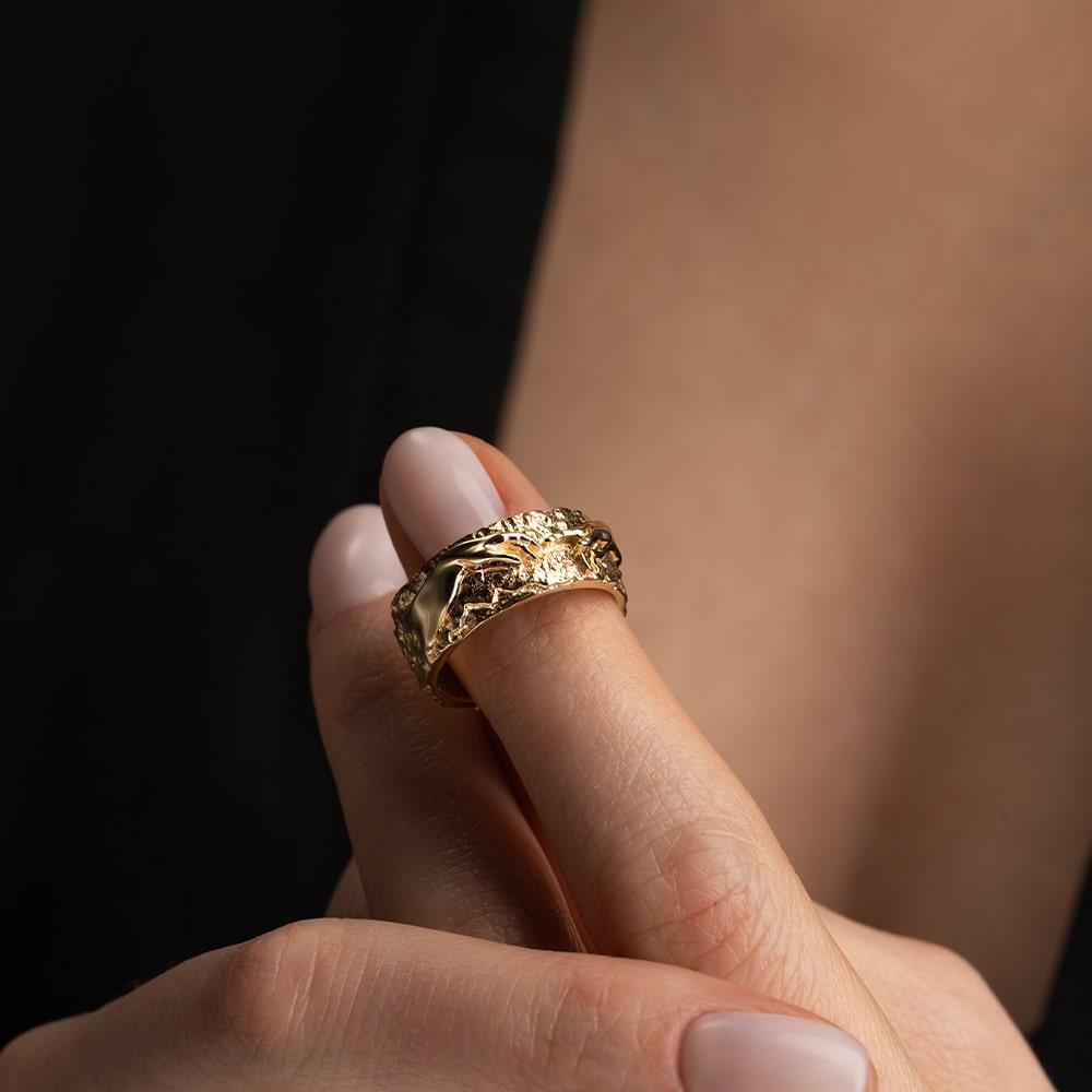 Кольцо из желтого золота 931811