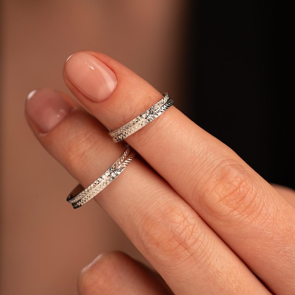 Обручальное кольцо из белого золота 510-000-1020