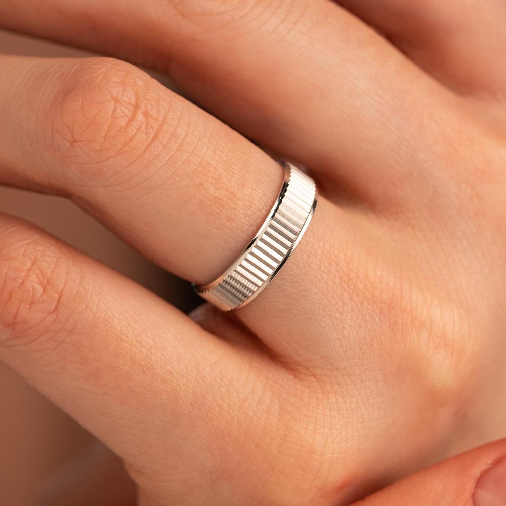 Обручальное кольцо из белого золота 510-000-1014