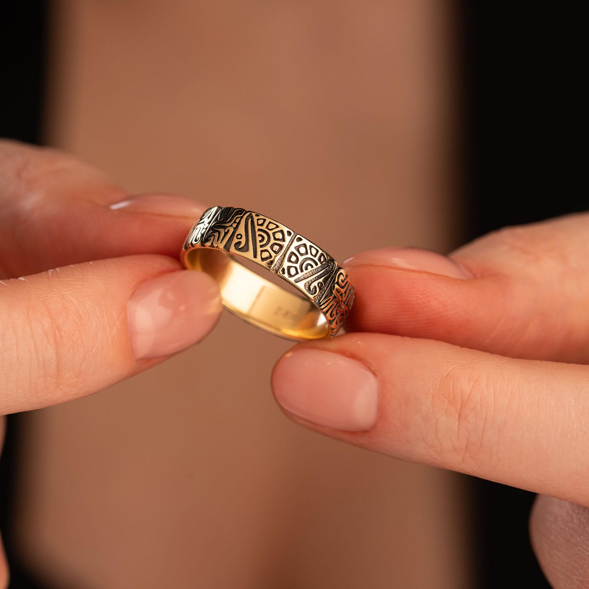 Обручальное кольцо из желтого золота 931959