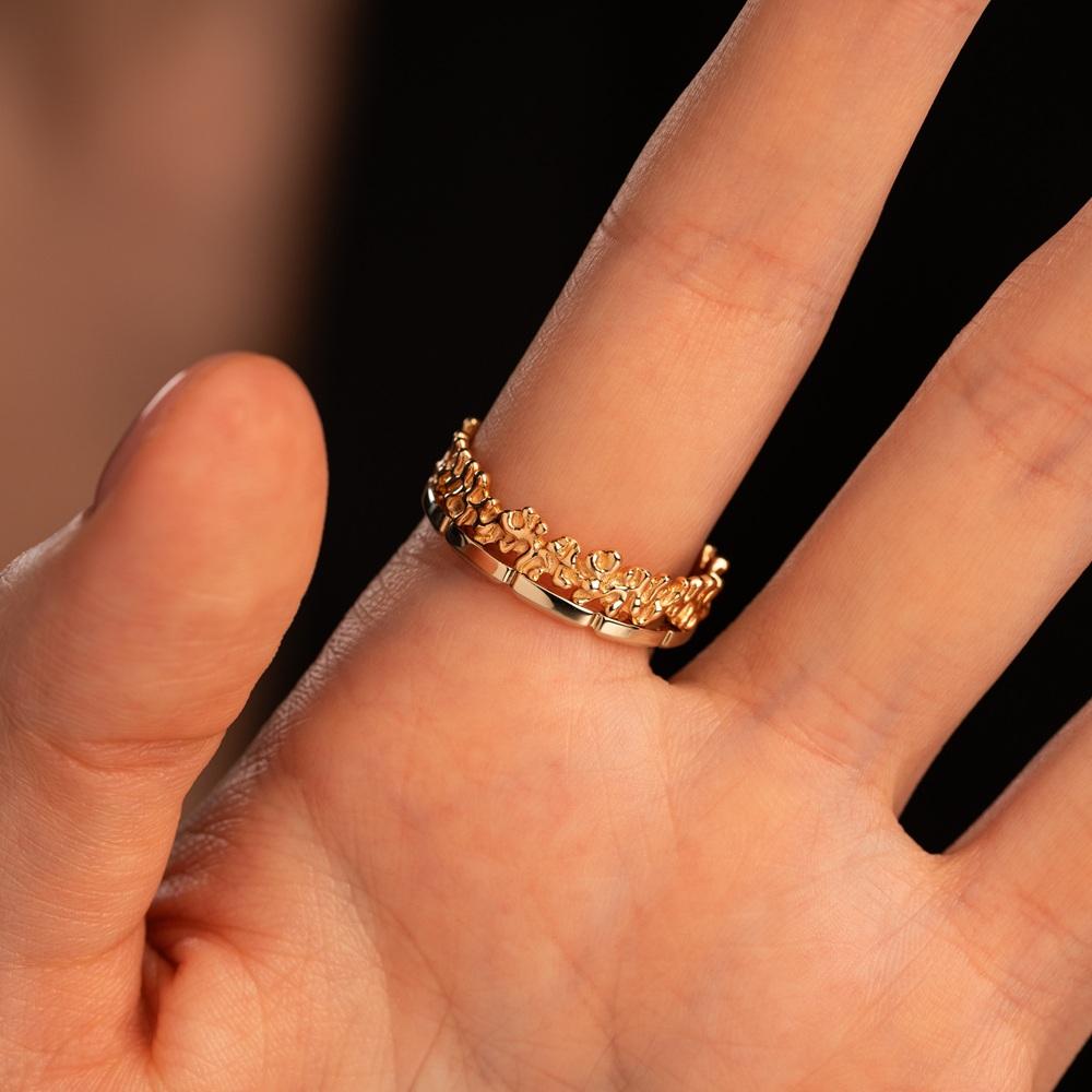 Дизайнерское обручальное кольцо из красного и белого золота 911994