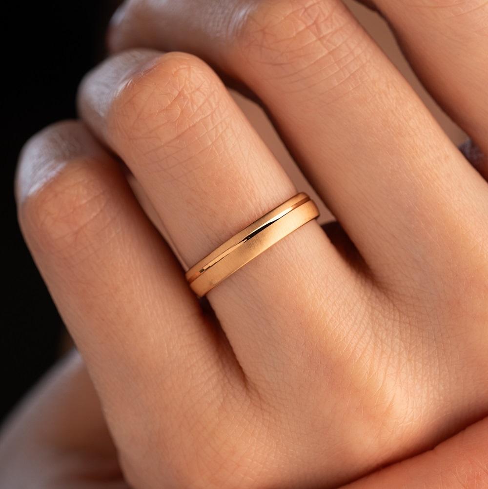 Обручальное кольцо из красного золота 200-000-719