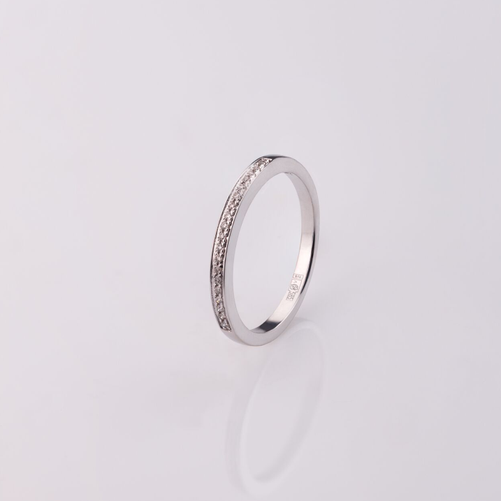 Кольцо из золота с бриллиантами 921136Б