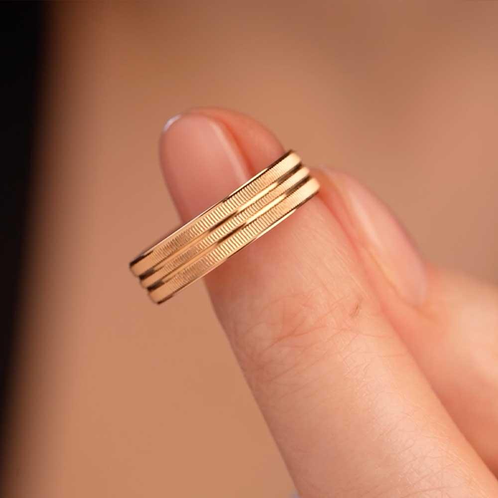 Обручальное кольцо из красного золота 500-000-1019