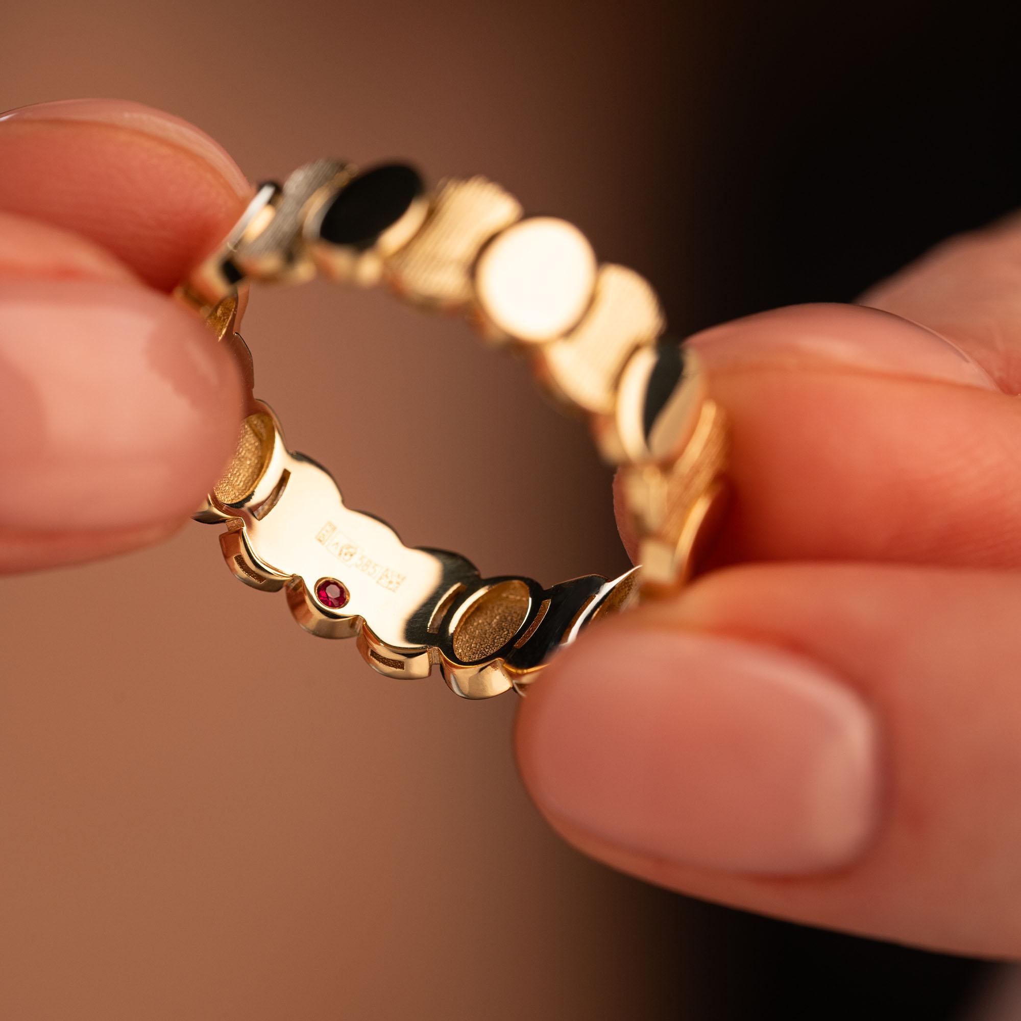 Обручальное кольцо 931979