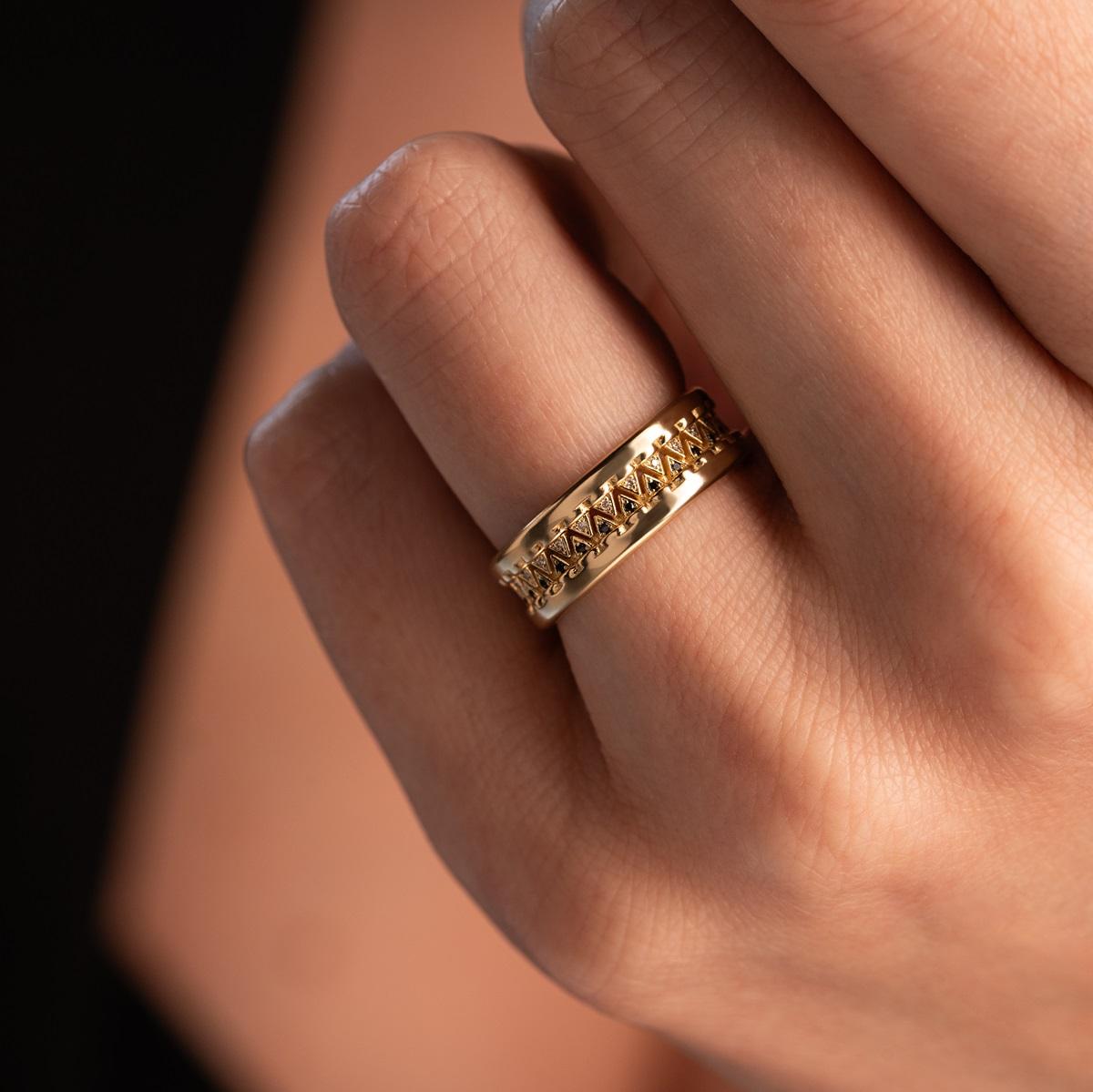 Кольцо с бриллиантами 931921ЧБ