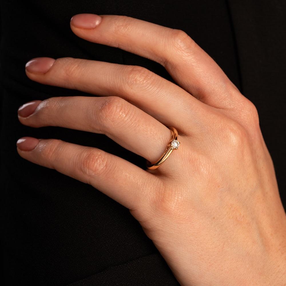 Кольцо из золота с бриллиантом 911214Б