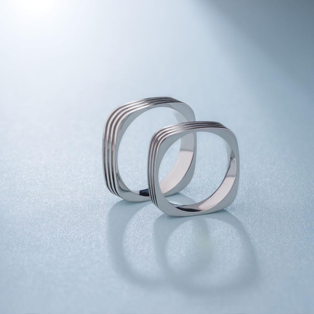 Обручальное кольцо из белого золота 710-000-216