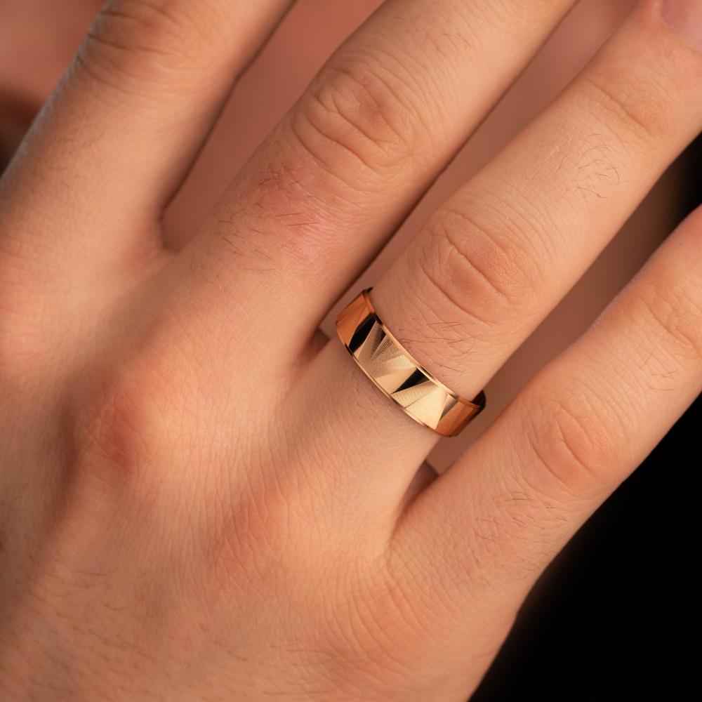 Обручальное кольцо из красного золота 500-000-068