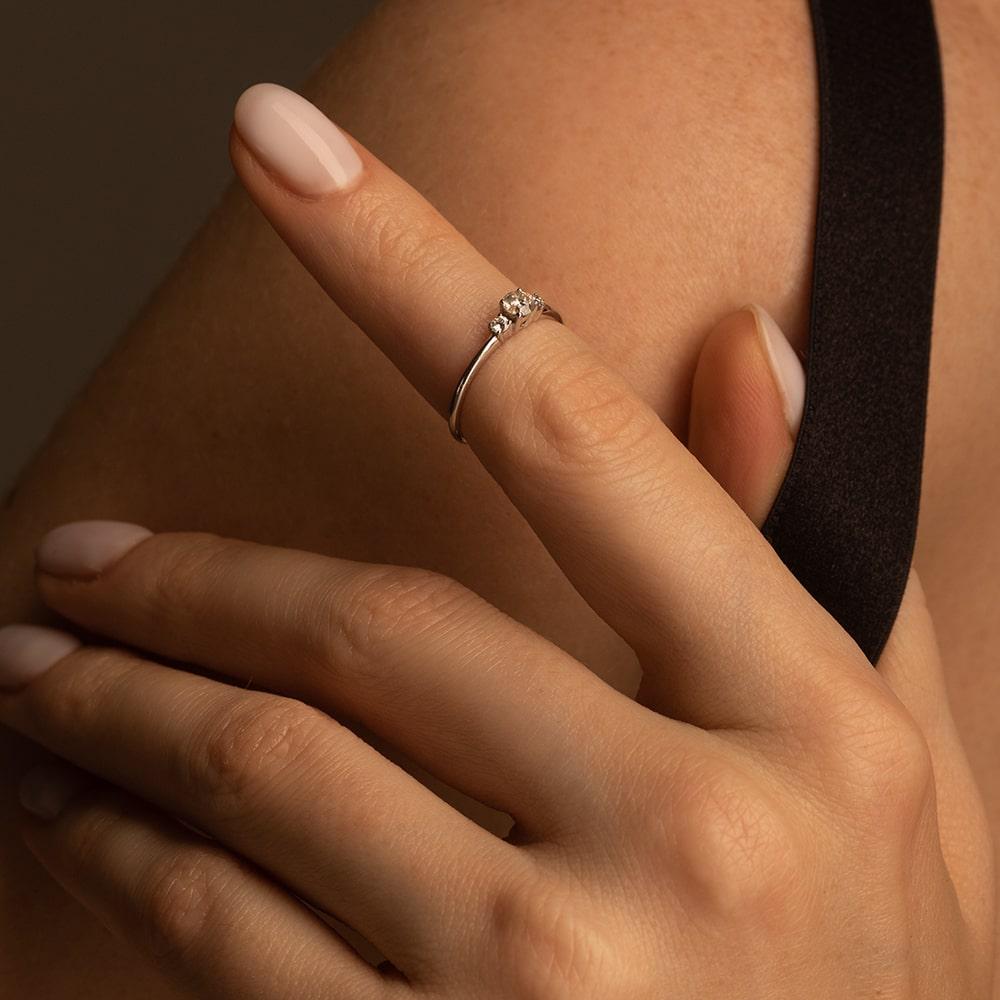 Помолвочное кольцо из белого золота 585 пробы  921080Б