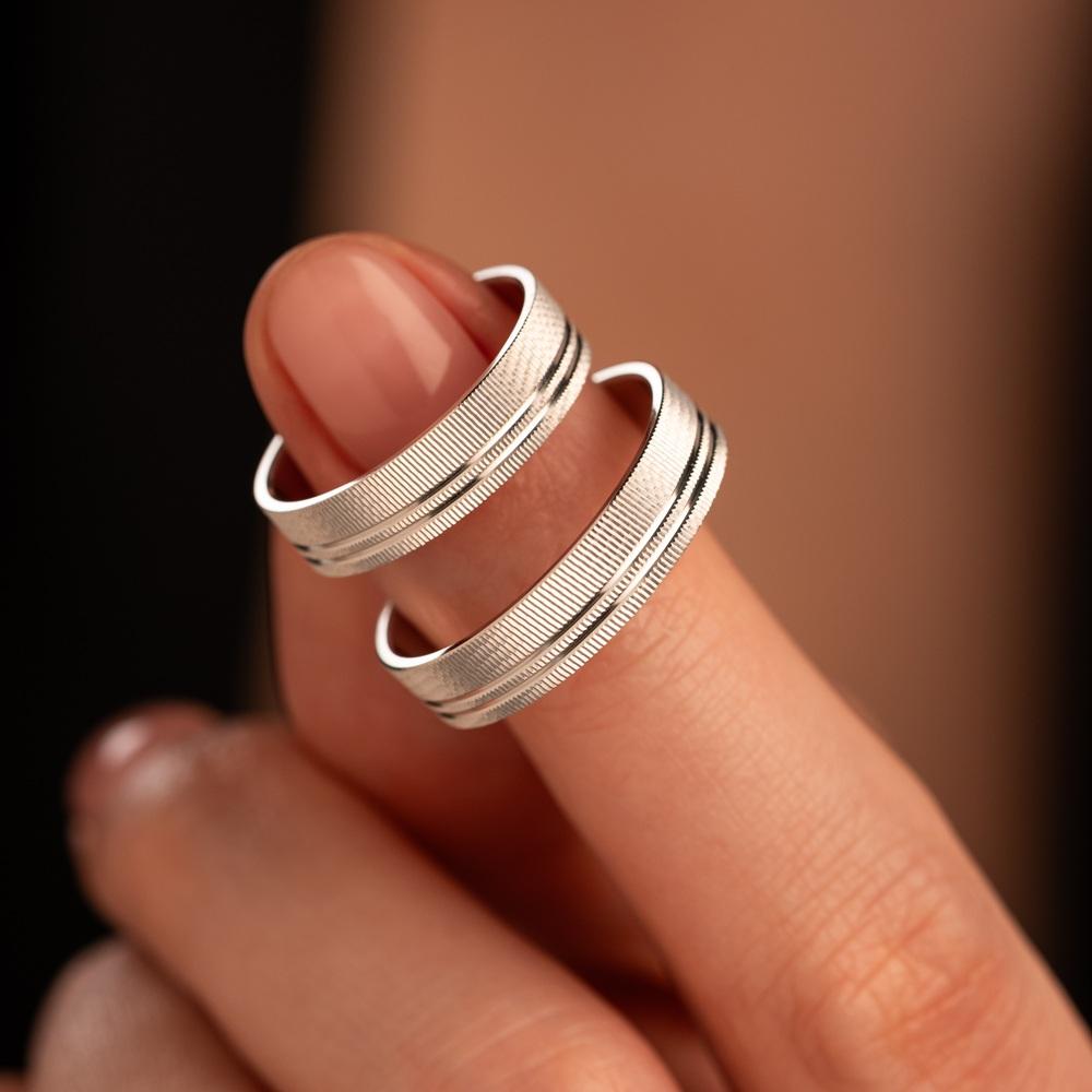 Обручальное кольцо из белого золота 510-000-1017