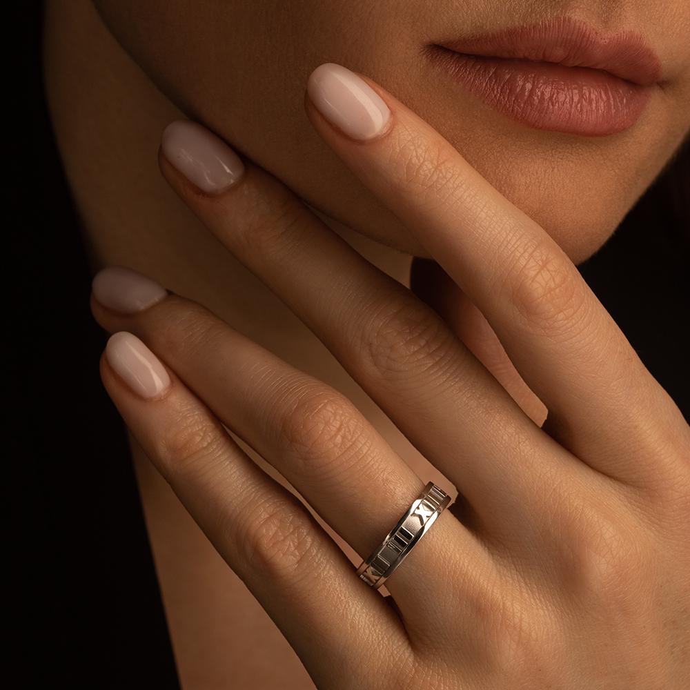 Кольцо из золота без вставок 921500