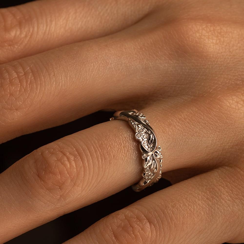 Кольцо из золота с бриллиантами 921667Б