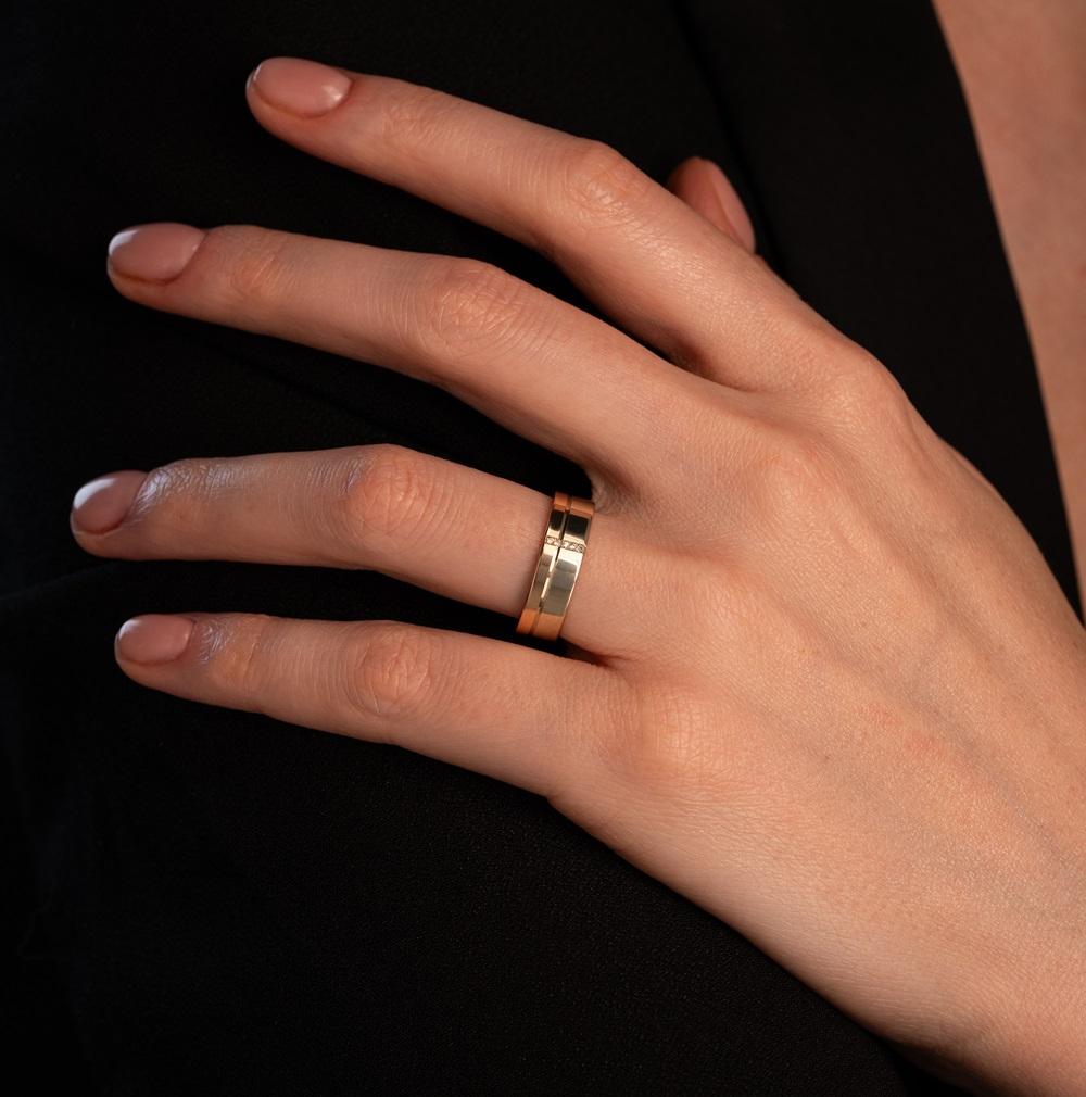 Обручальное кольцо с бриллиантами 432-050-331