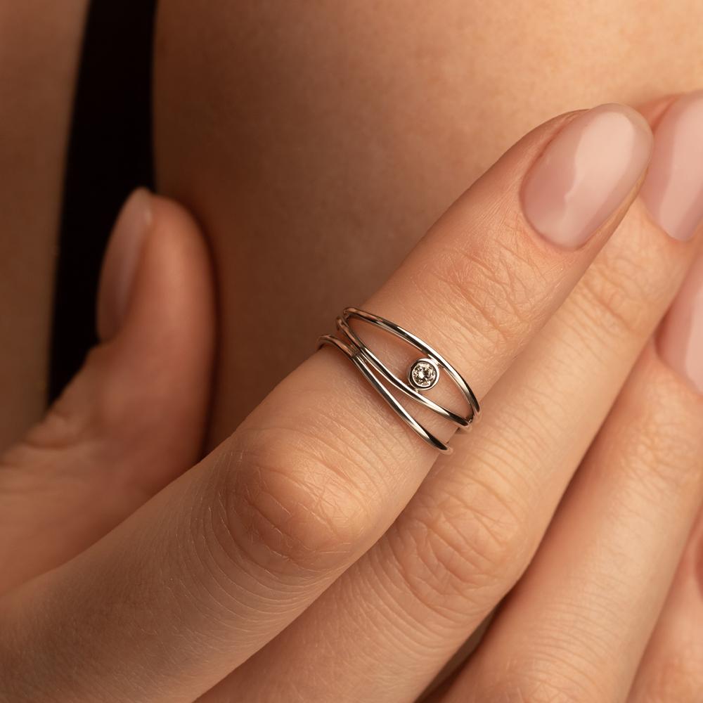 Кольцо из белого золота 585 пробы с бриллиантом 921487Б