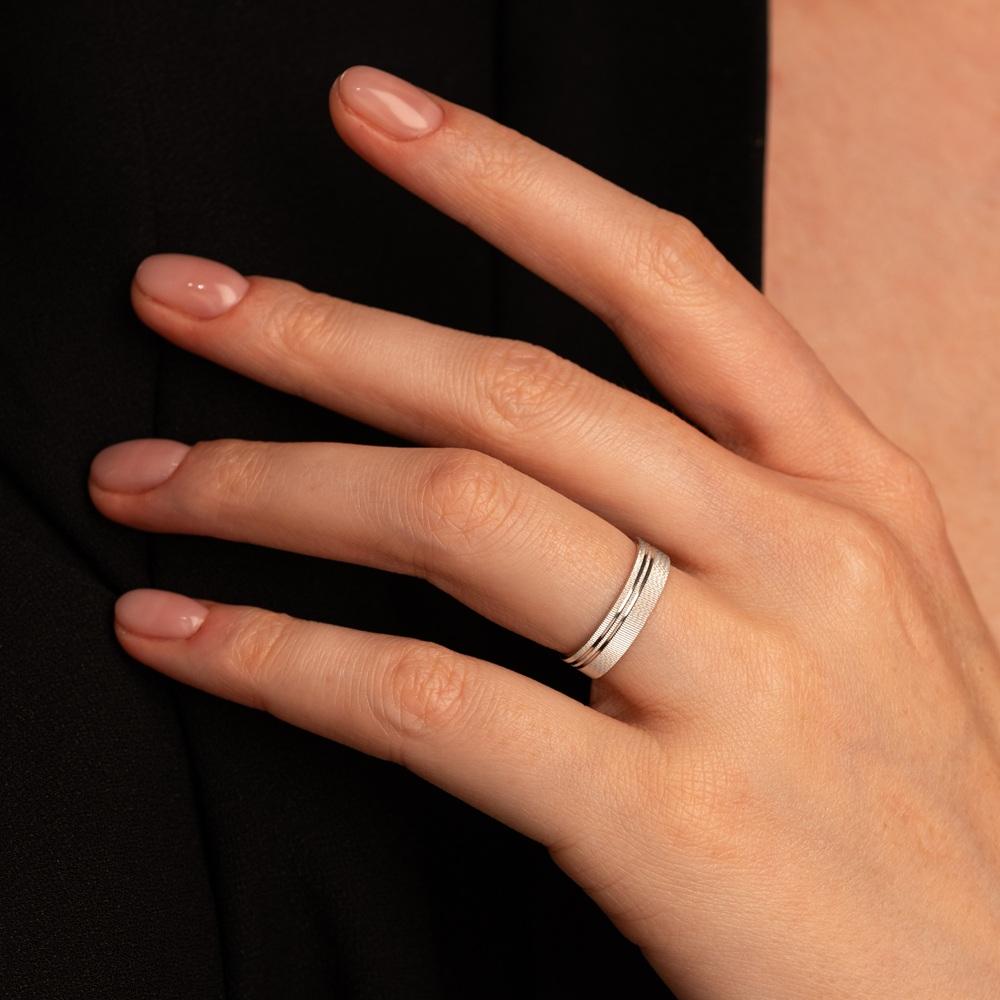 Обручальное кольцо из белого золота 510-000-1017