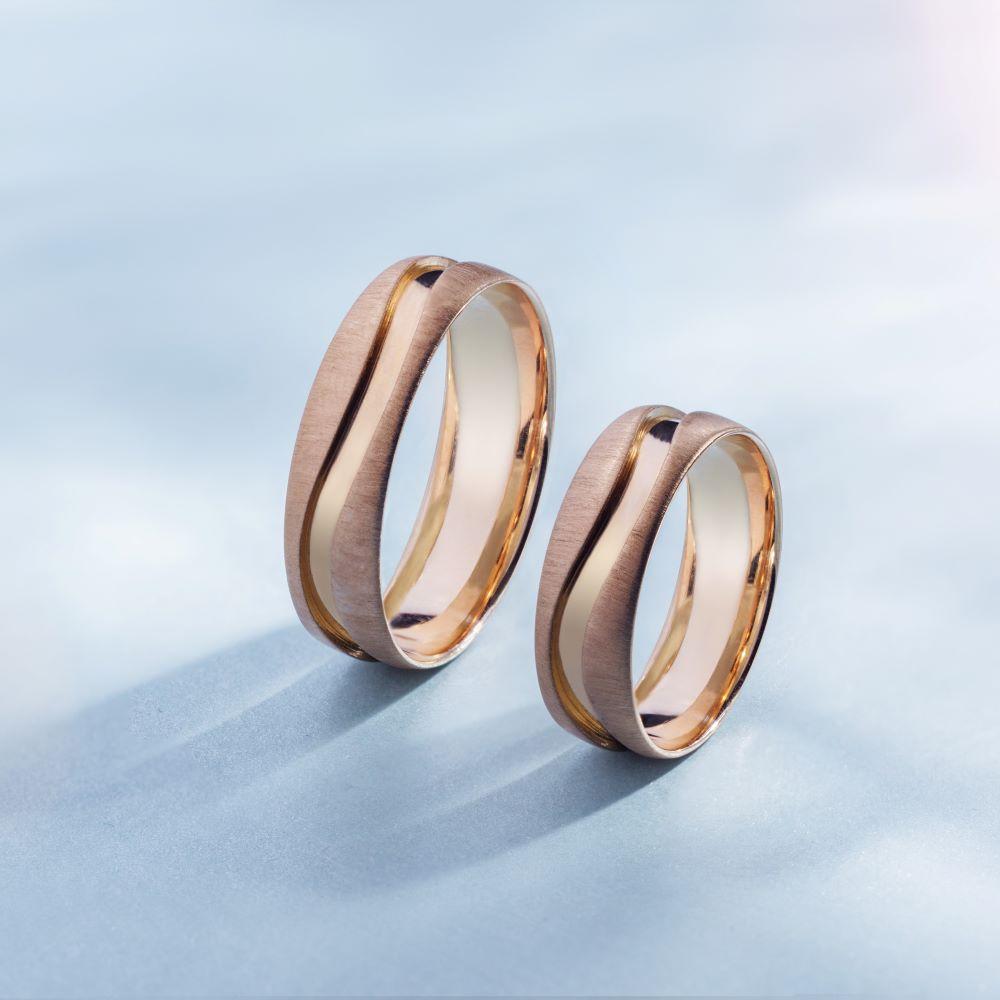 Обручальное кольцо из красного золота 700-000-211