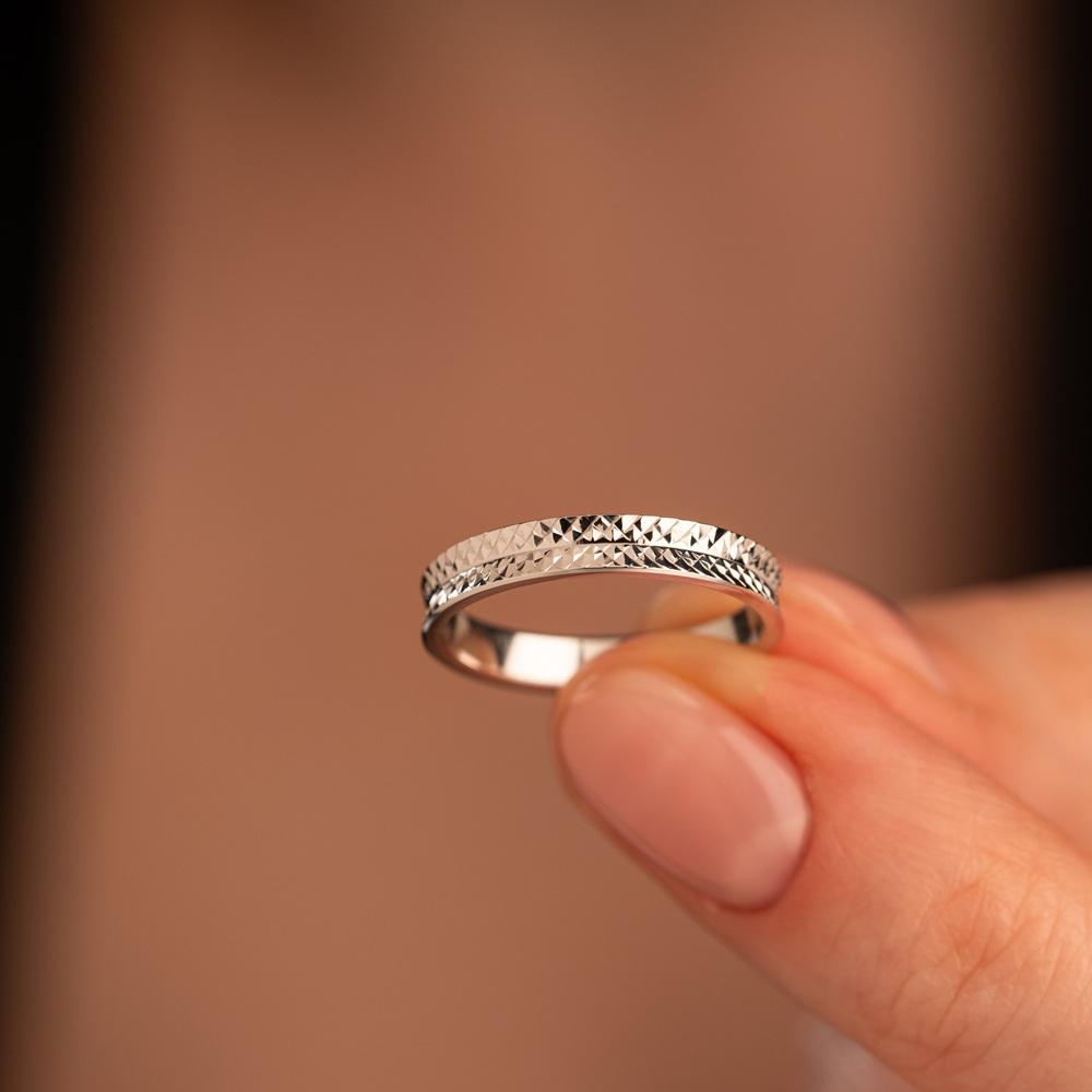 Обручальное кольцо из белого золота 510-000-1020