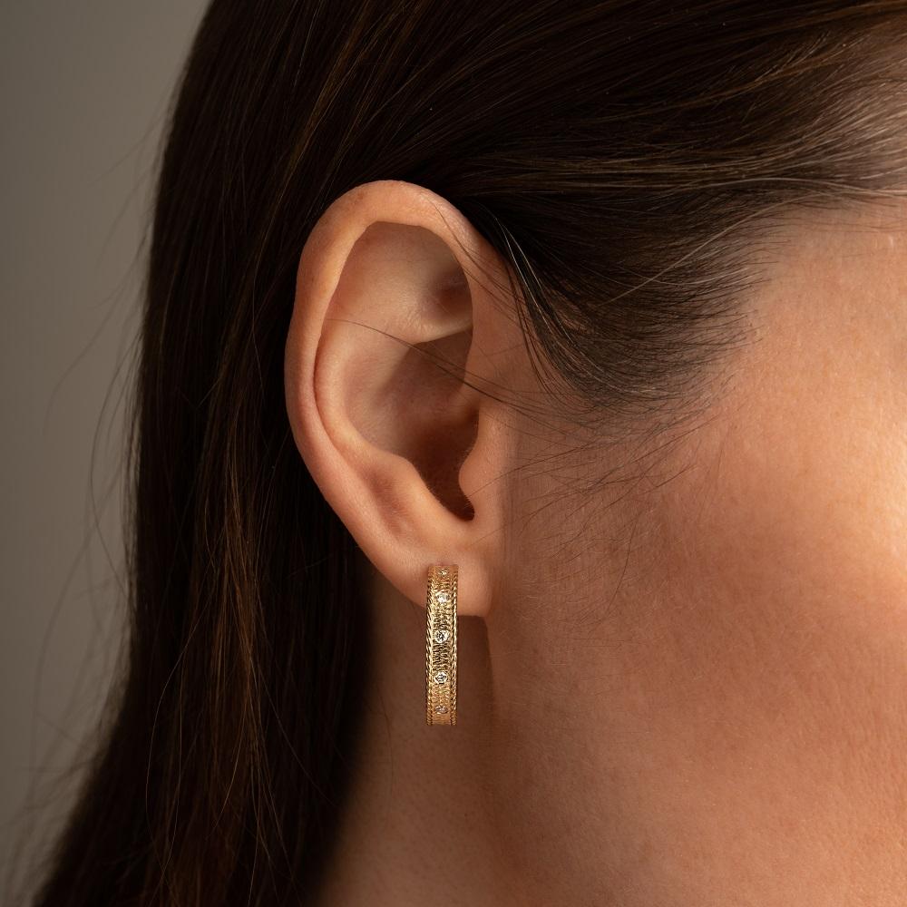 Серьги из желтого золота 585 пробы с бриллиантами 932821Б