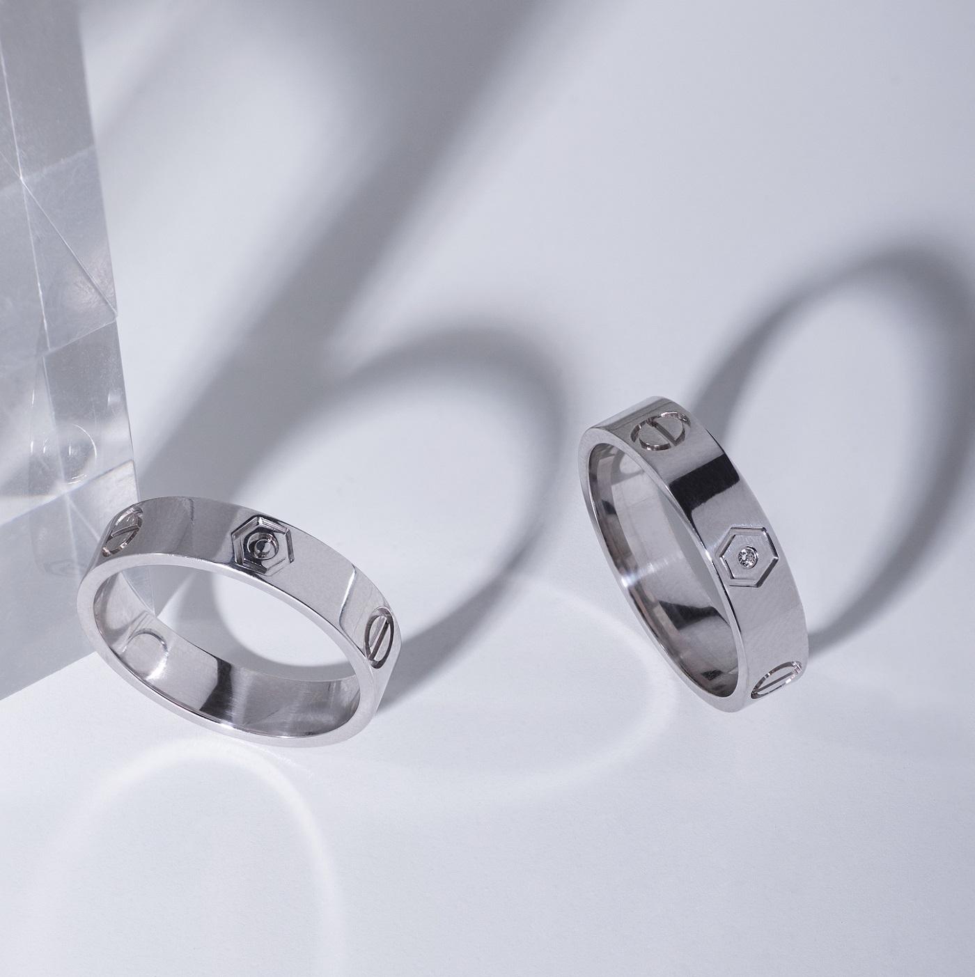 Кольцо из белого золота 585 пробы  с узором 710-000-238