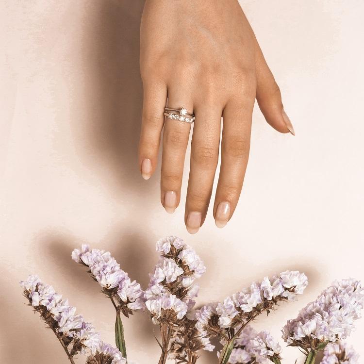 Кольцо из золота с бриллиантами 921210Б