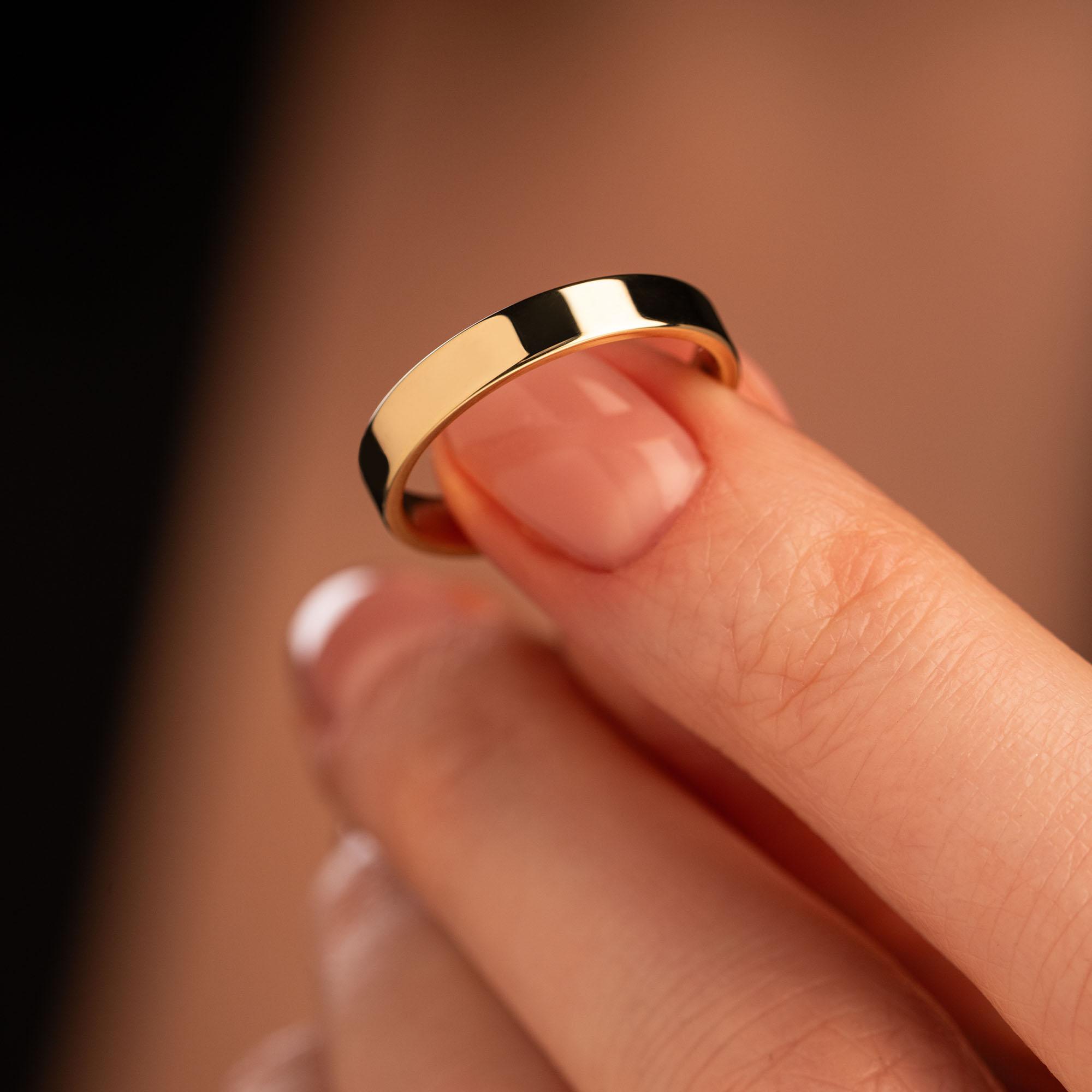 Обручальное кольцо из желтого золота 220-000-308