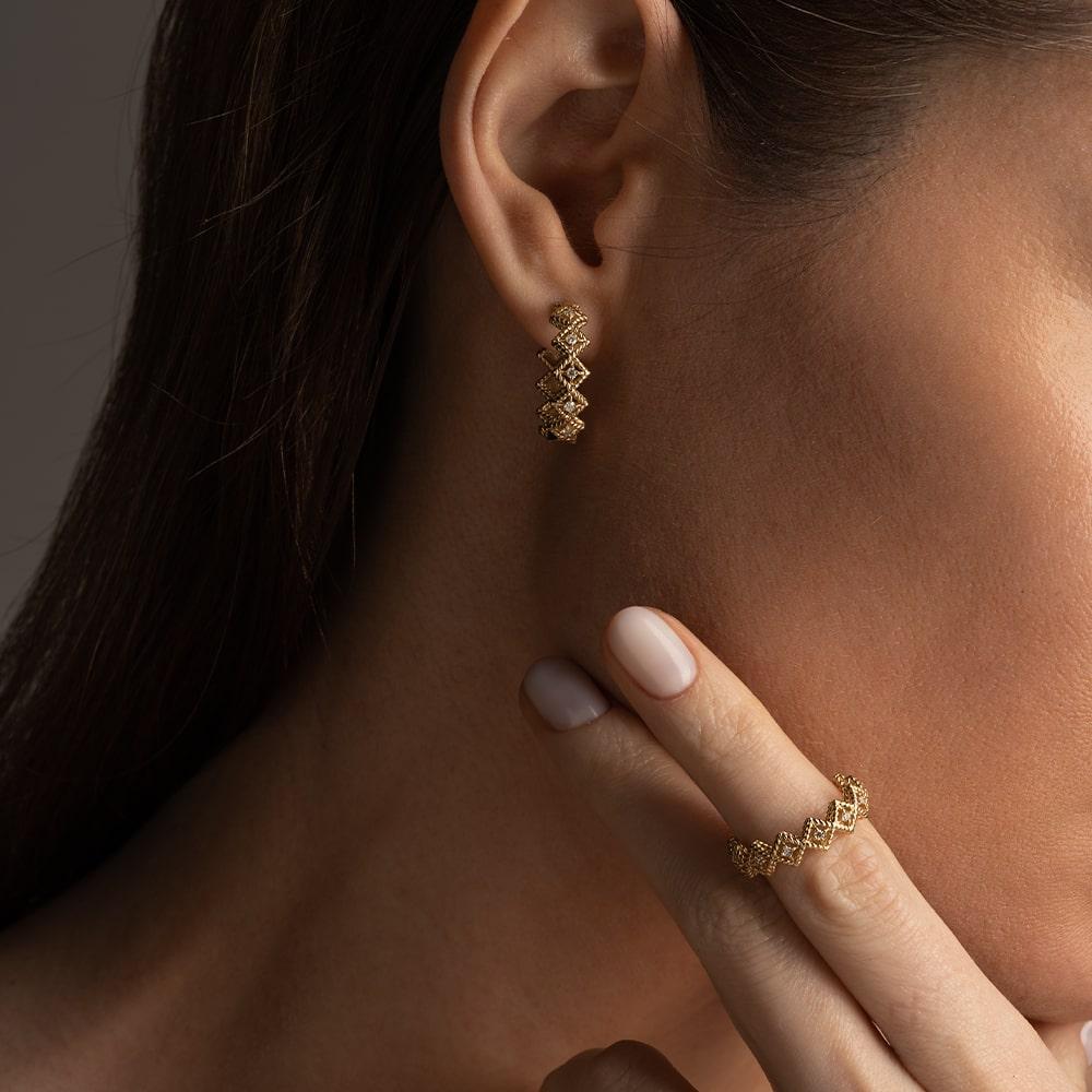 Кольцо из желтого золота с бриллиантами 931830Б