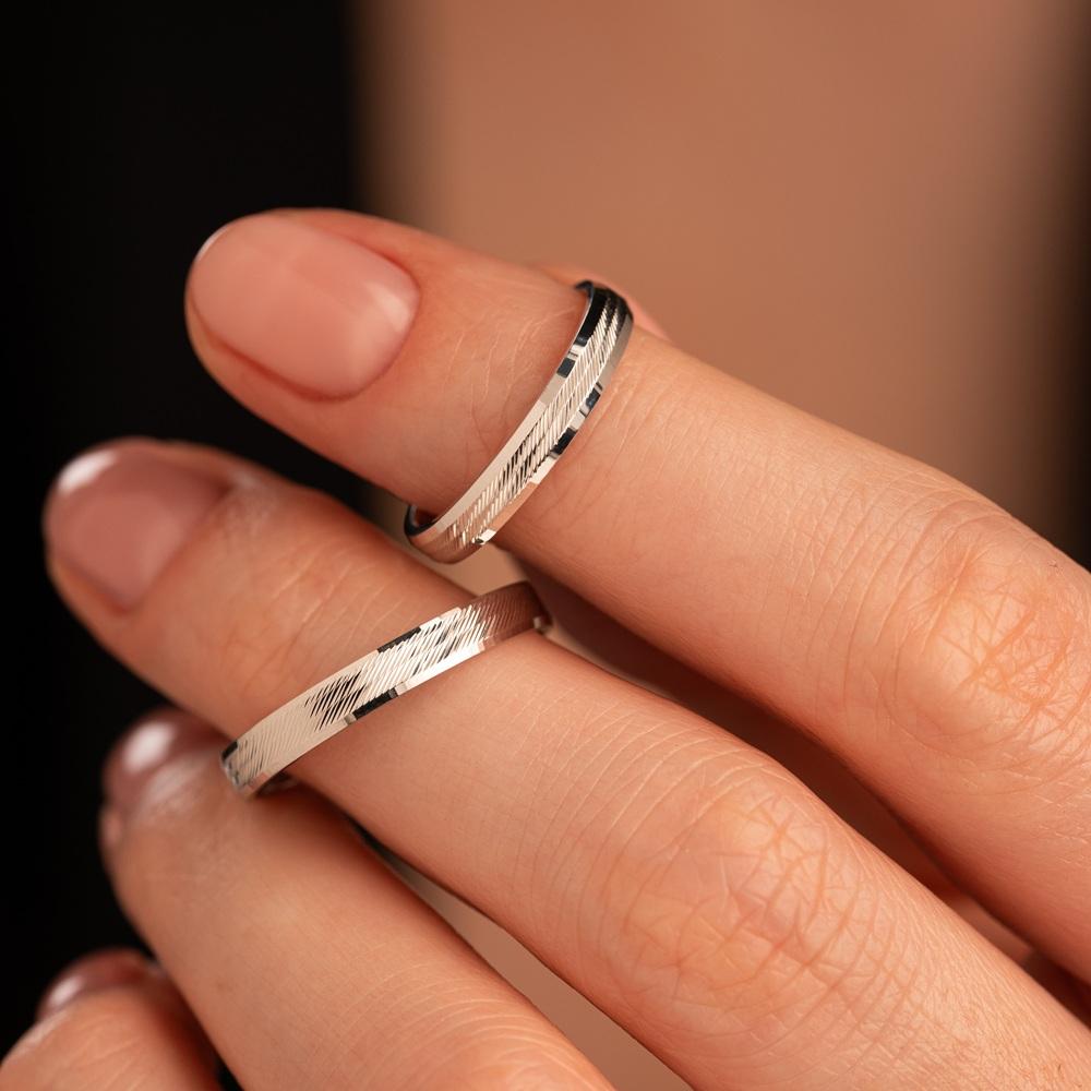 Обручальное кольцо из белого золота 510-000-1021