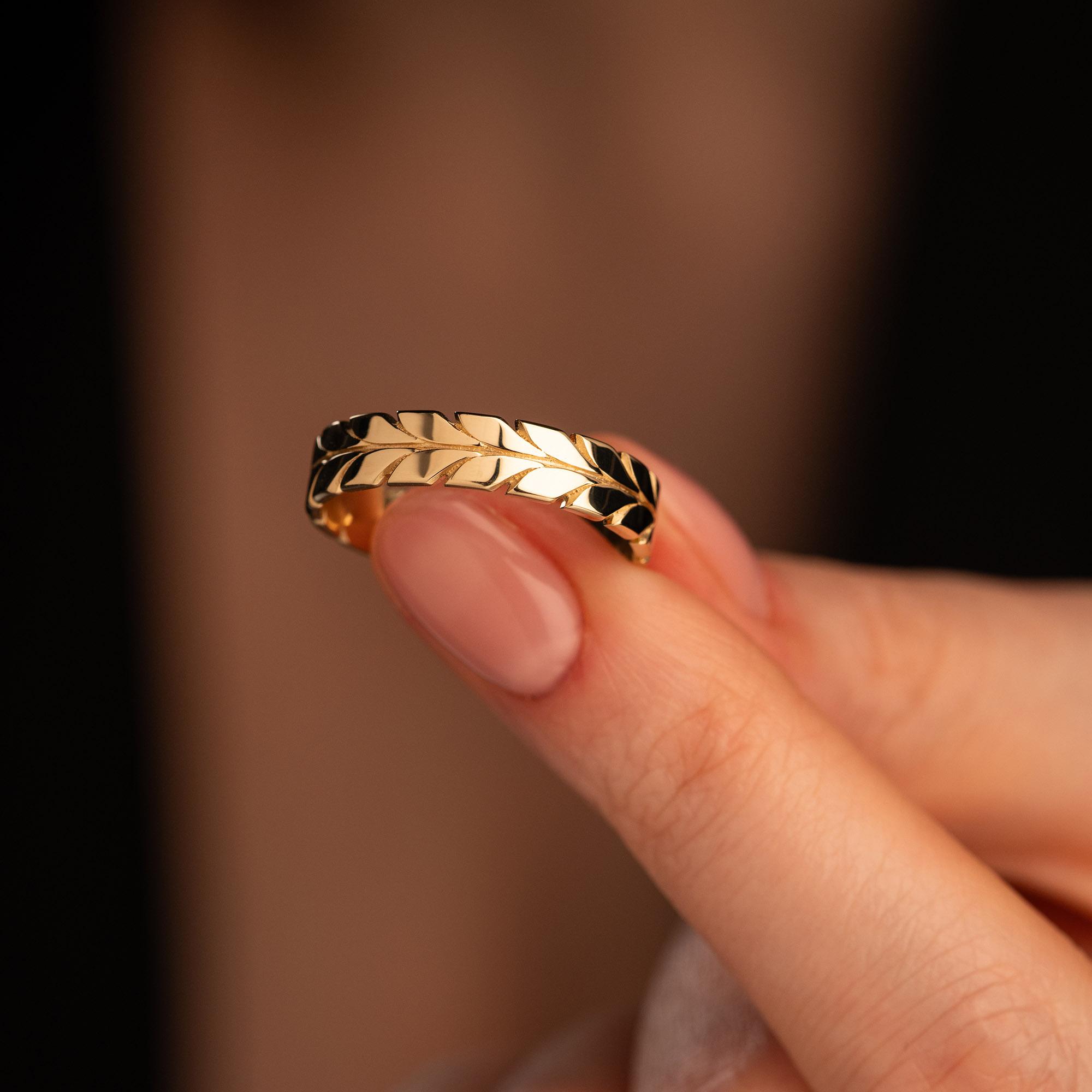 Обручальное кольцо 931910