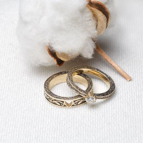 Кольцо из золота с бриллиантом 931406Б