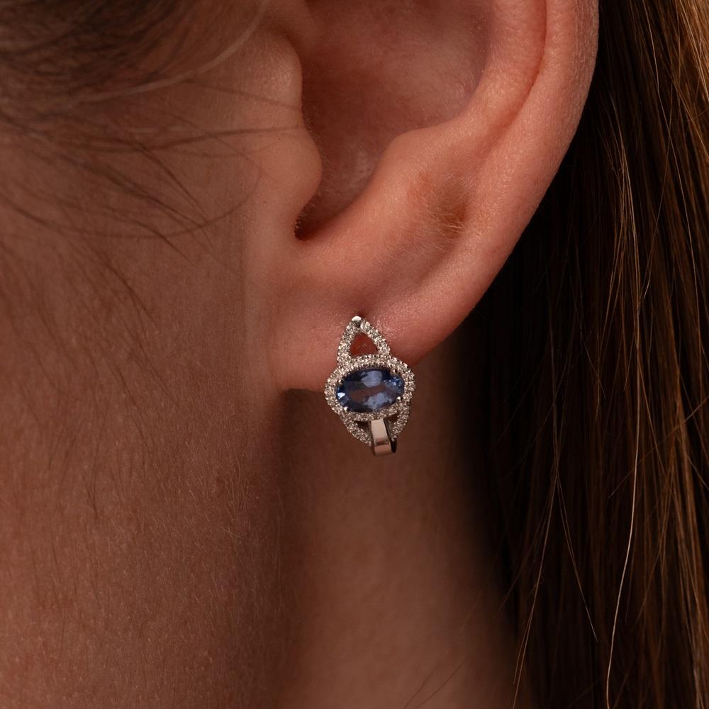 Серьги из белого золота с бриллиантами 922807С