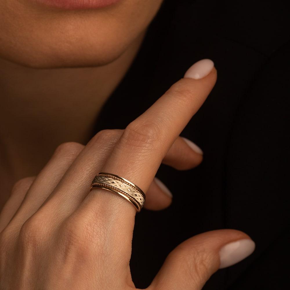 Кольцо двухсплавное с гранью и плетением 430-000-409