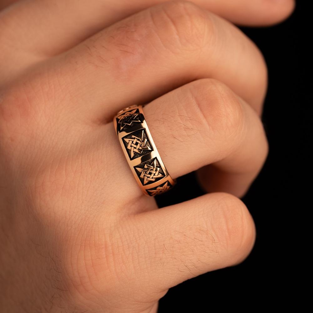 Кольцо из золота без вставок 911518