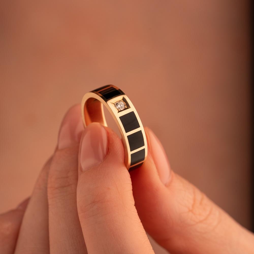 Кольцо из золота с бриллиантом 911511Б